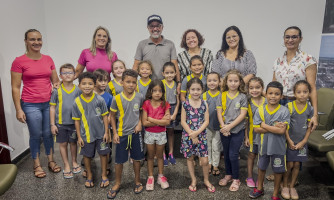 VISITA DOS ALUNOS PROJETO LEEI