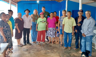 TARDE DE EXERCÍCIOS COM OS IDOSOS EM FARINÓPOLIS