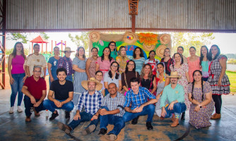ARRAIÁ DA ESCOLA RODOLFO TRECHAUD CURVO