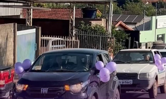 Araputanga se Une em Carreata pelo Fim da Violência Contra a Mulher no Agosto Lilás