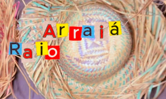 Noite de Alegria e Tradição no Arraiá do Grupo Raio de Luz