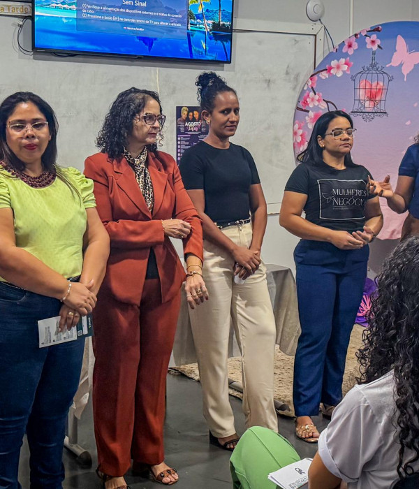 AGOSTO LILÁS | COMUNIDADE DE FARINÓPOLIS — foto 1