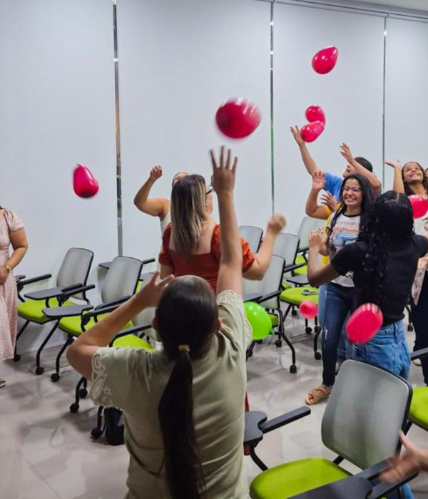 QUEM ACOLHE TAMBÉM CUIDA | ACOLHIMENTO HUMANIZADO NA REDE PÚBLICA — foto 1