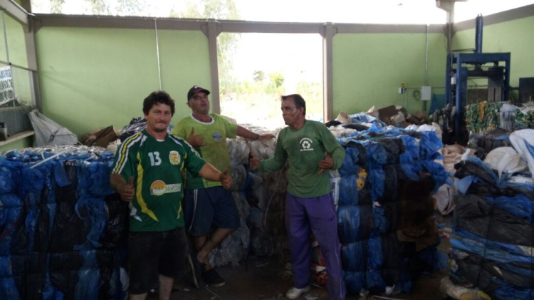 Prefeitura de Araputanga realiza o 5° Carregamento de Materiais Recicláveis