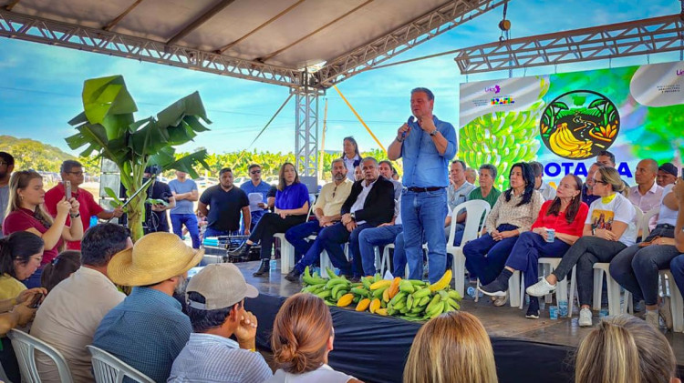 ARAPUTANGA NO LANÇAMENTO DA ROTA DA BANANA