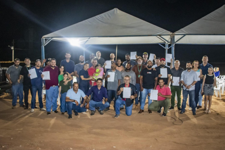 ENTREGA DOS LOTES DO PARQUE INDUSTRIAL