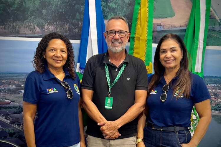 VISITA DO MAPA EM ARAPUTANGA