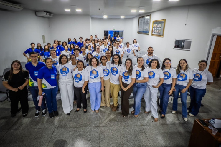 FÓRUM COMUNITÁRIO Pelos Direitos da Criança e do Adolescente