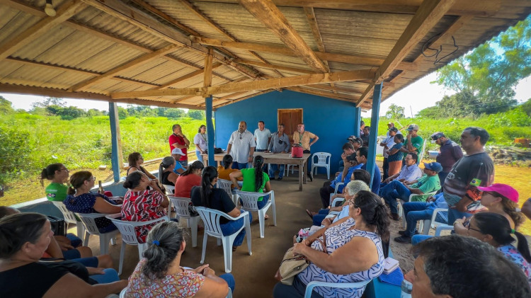 ENTREGA DE CONTRATOS DE CONCESSÃO DE USO
