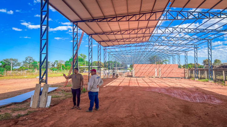 SEDE DA SECRETARIA DE OBRAS A TODO VAPOR