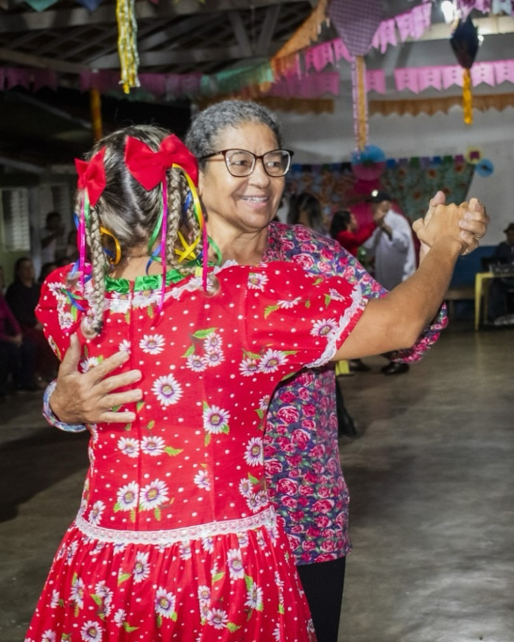 Arraiá dos Idosos anima a Comunidade das Botas com muita cultura e alegria