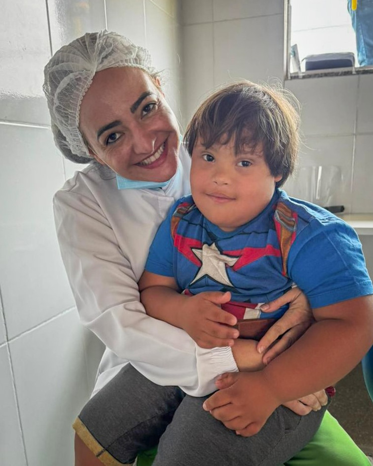 Atendimento Odontológico na APAE Araputanga — Saúde, Cuidado e Inclusão