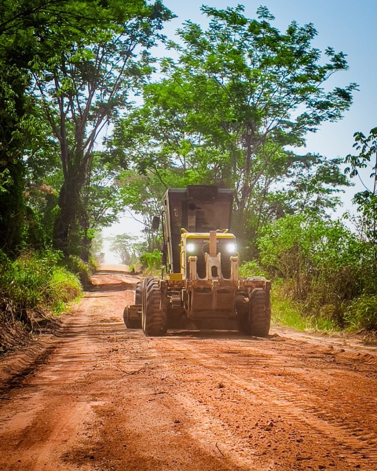 MT-436: acesso à Comunidade Farinópolos recebe limpeza e cascalhamento em parceria com o Consórcio Nascentes do Pantanal