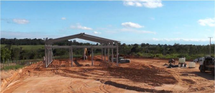 Barracões para triagem de lixo poderá resolver problema do lixão de Araputanga