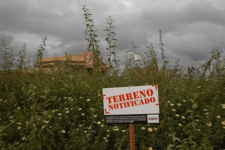 COMUNICADO - AVISO PARA LIMPEZA DE TERRENOS BALDIOS